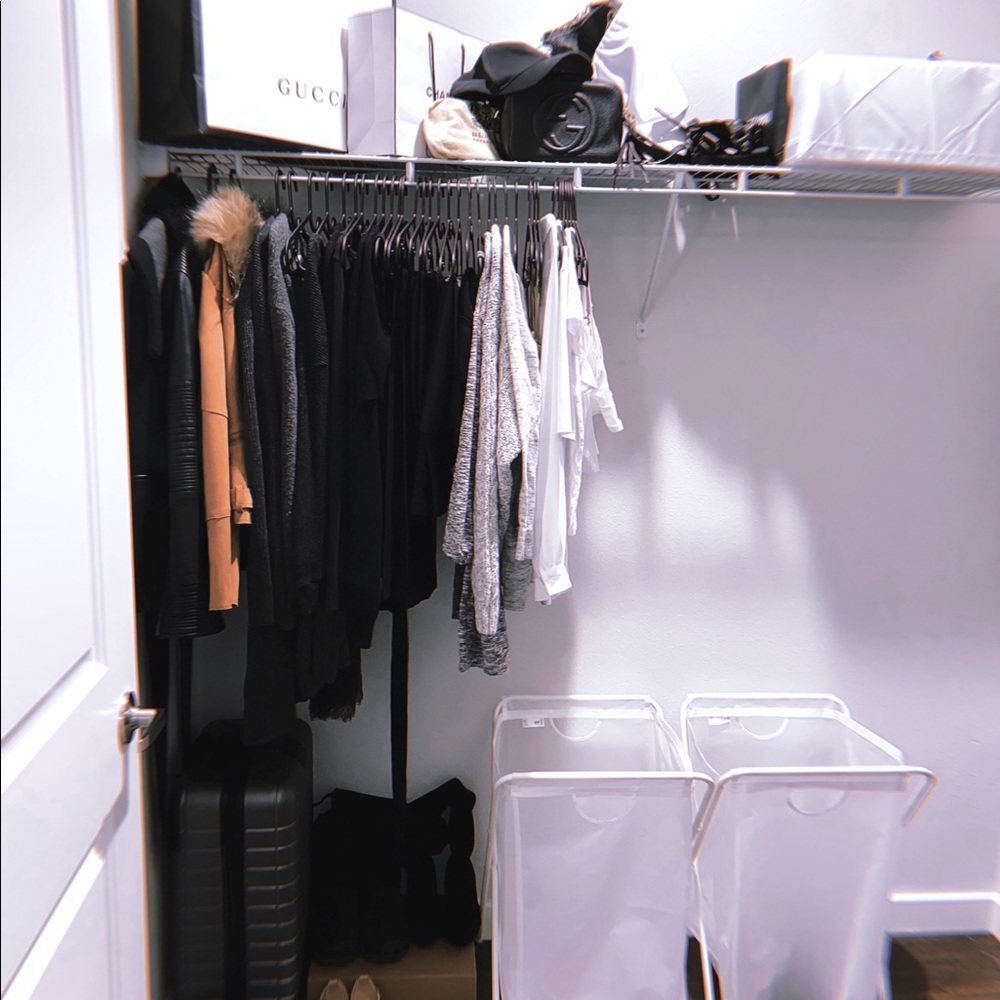 Meet your Posher, Haila